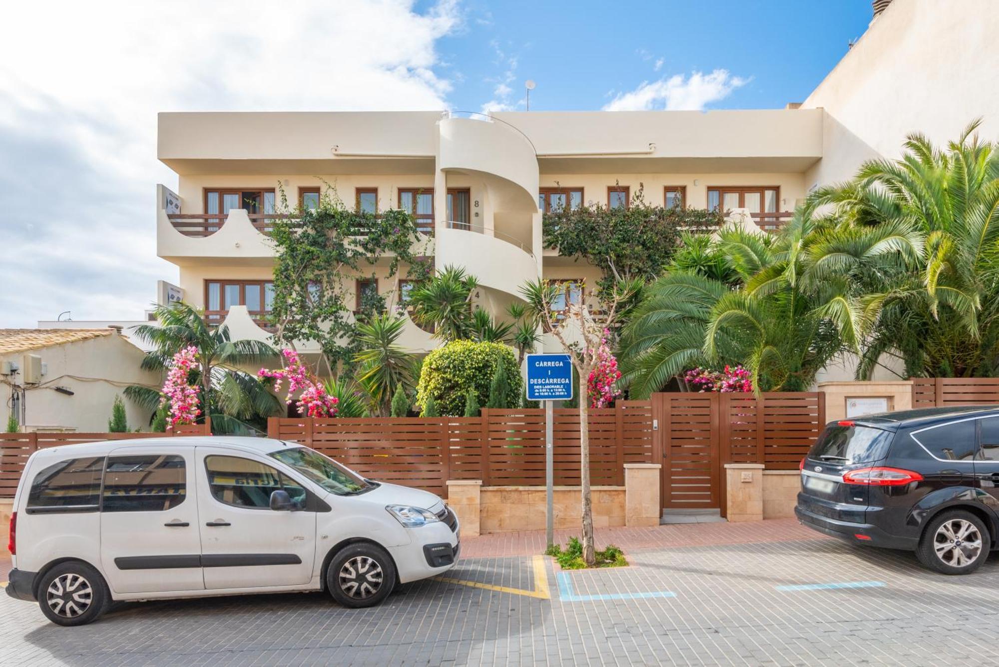 Apartamentos Estanques Colonia de Sant Jordi Екстер'єр фото