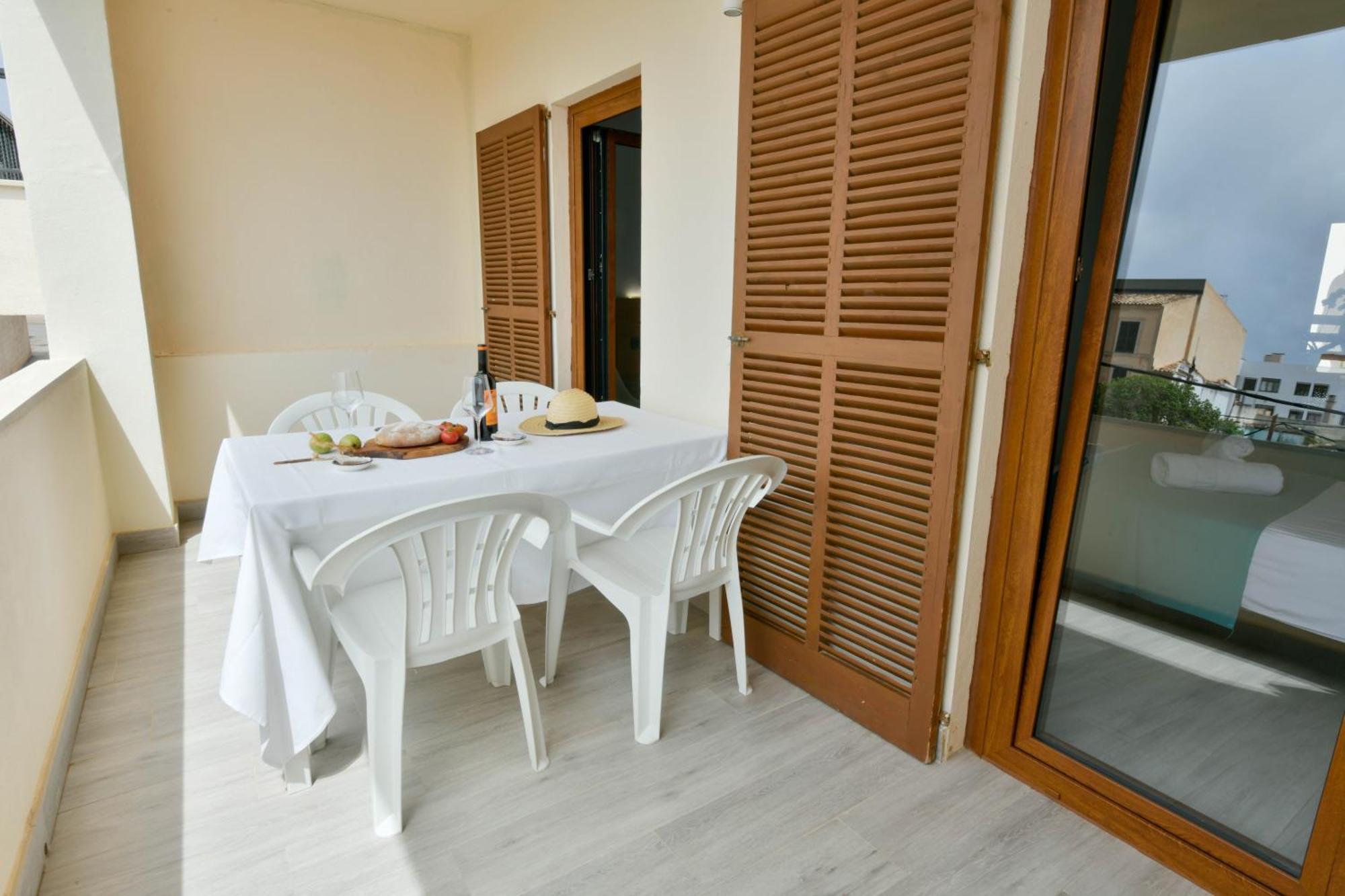 Apartamentos Estanques Colonia de Sant Jordi Екстер'єр фото