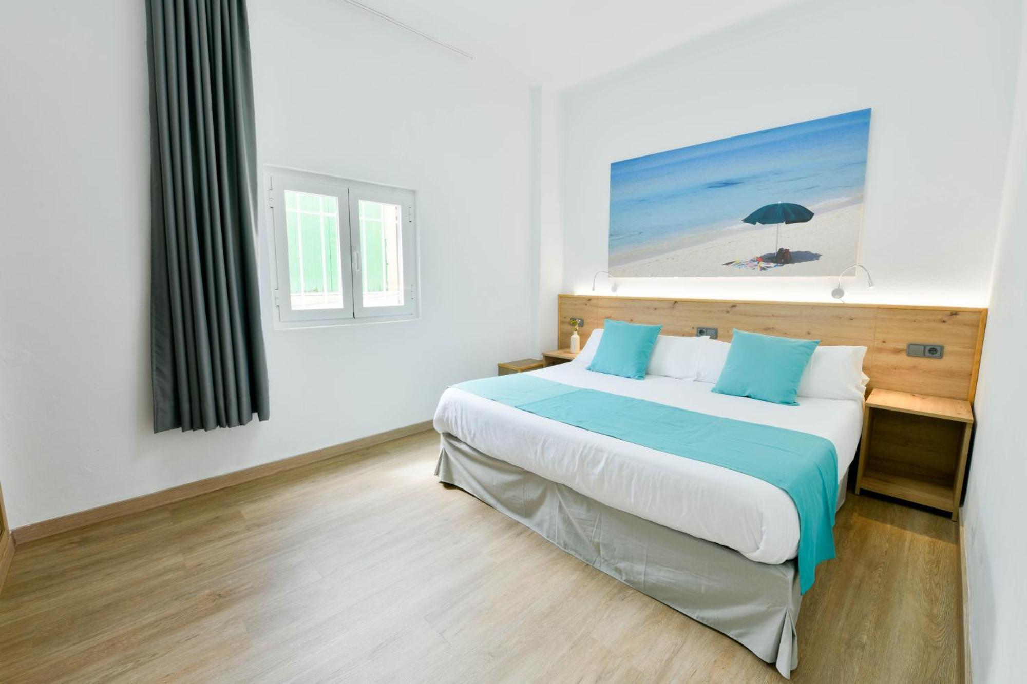 Apartamentos Estanques Colonia de Sant Jordi Екстер'єр фото